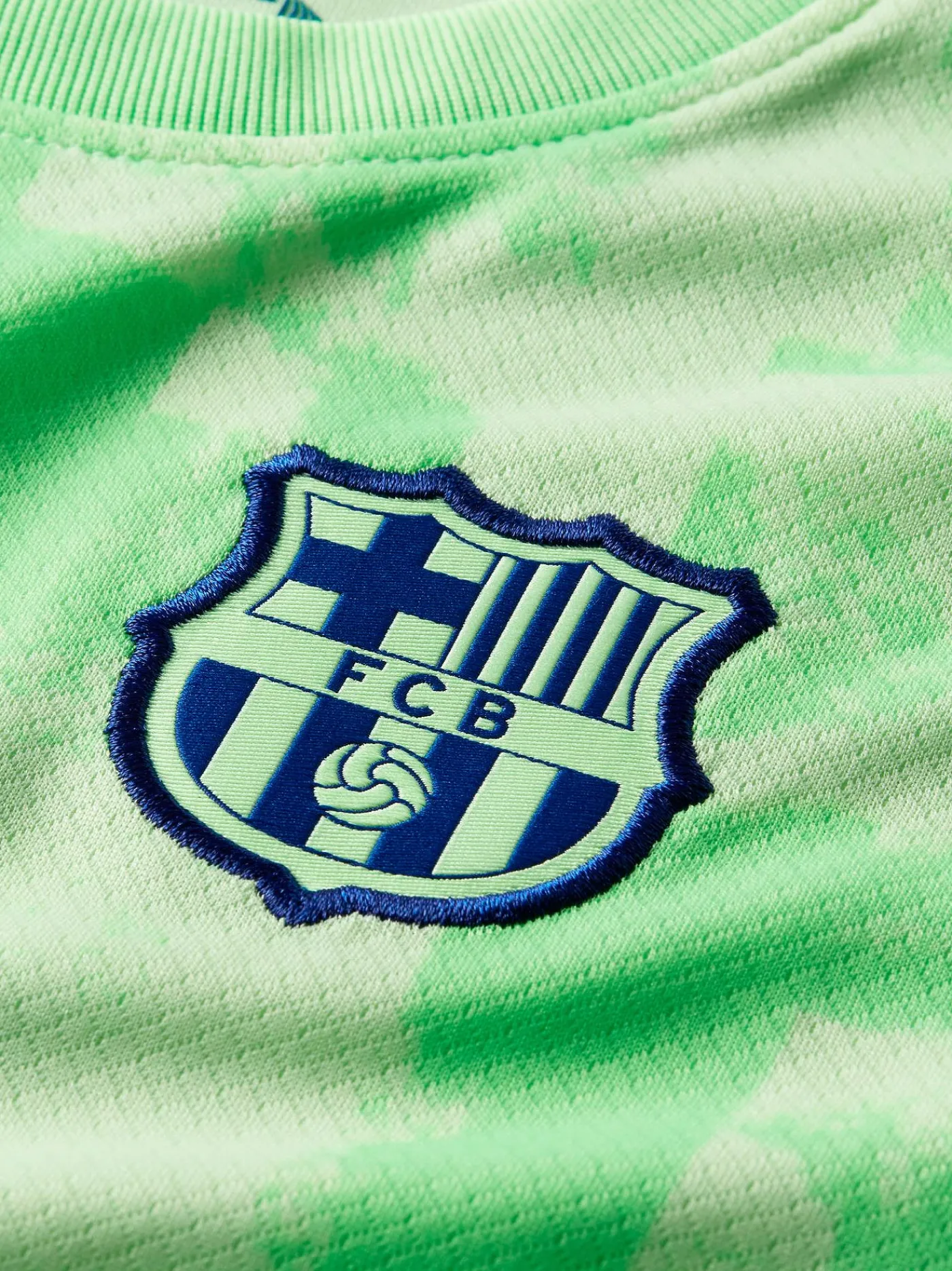Ausweichset des 24/25 – Kinder | FC Barcelona Shop