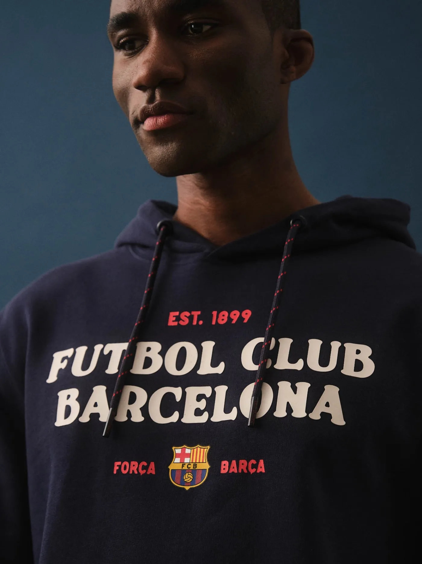 Barça-Wappen Hoodie navy | FC Barcelona Flash Sale