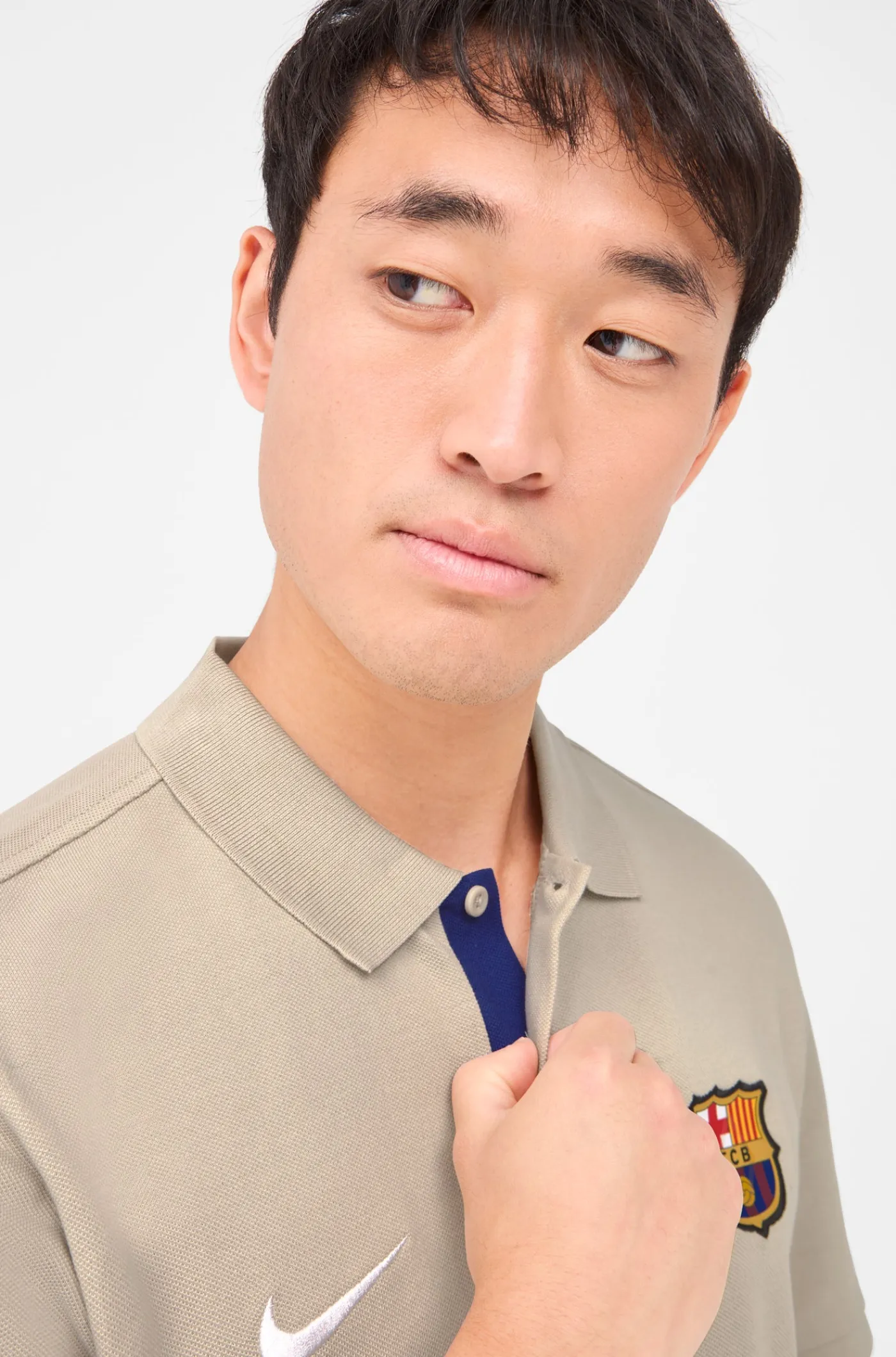 Beigefarbenes Schild-Poloshirt Barça Nike | FC Barcelona New
