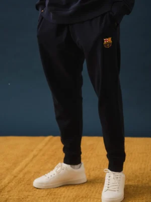 Dunkelblaue Jogginghose mit Barça-Emblem | FC Barcelona Cheap