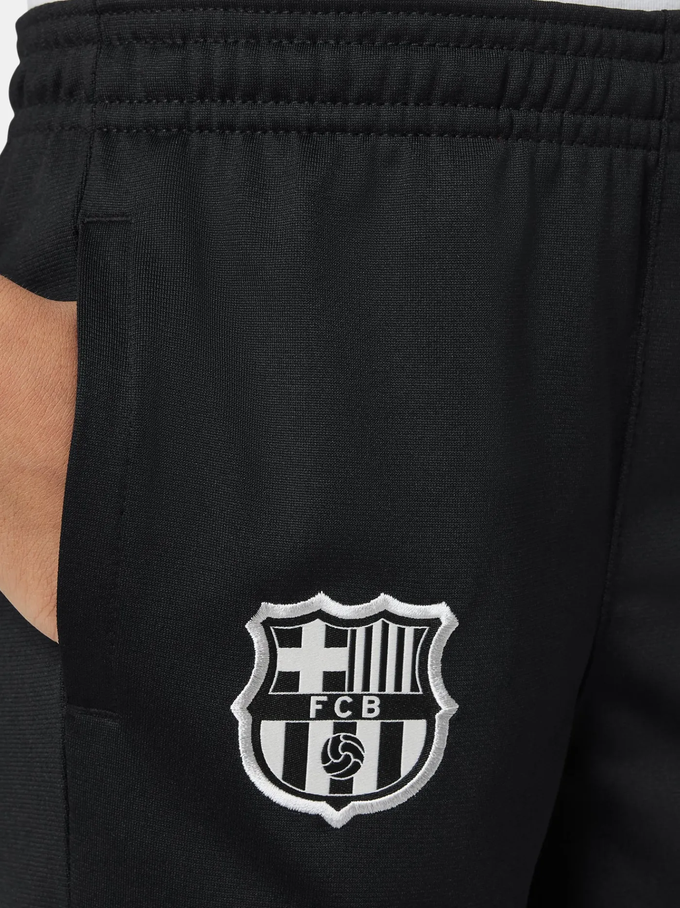 24/25 Schwarzer Trainingsanzug - Kinder | FC Barcelona Fashion
