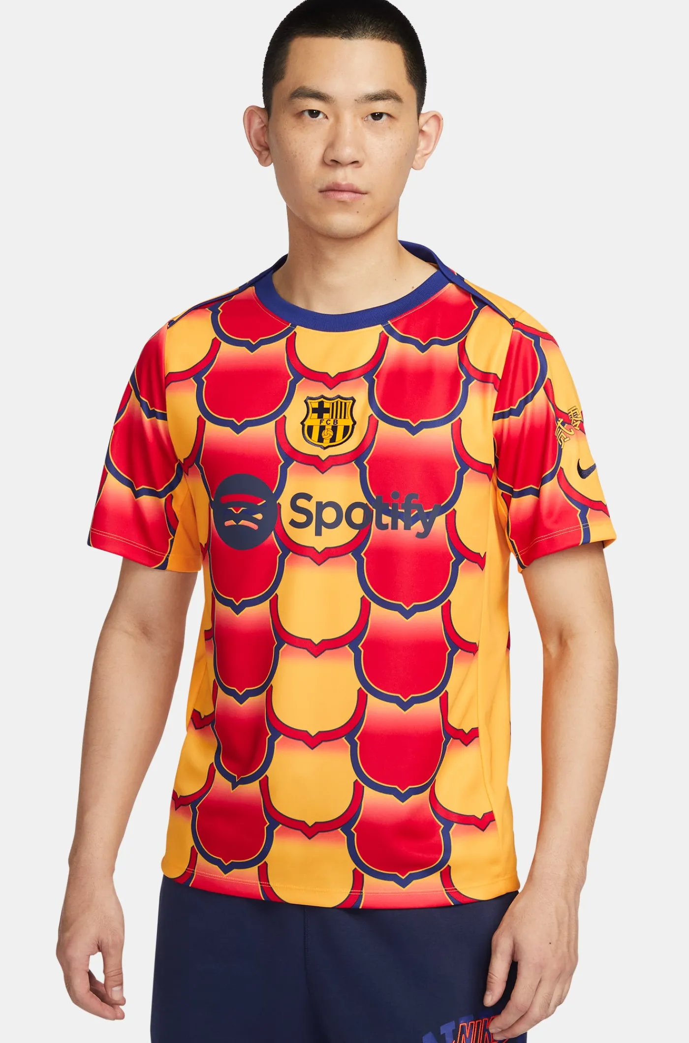 Goldenes Aufwärmtrikot des | FC Barcelona Clearance