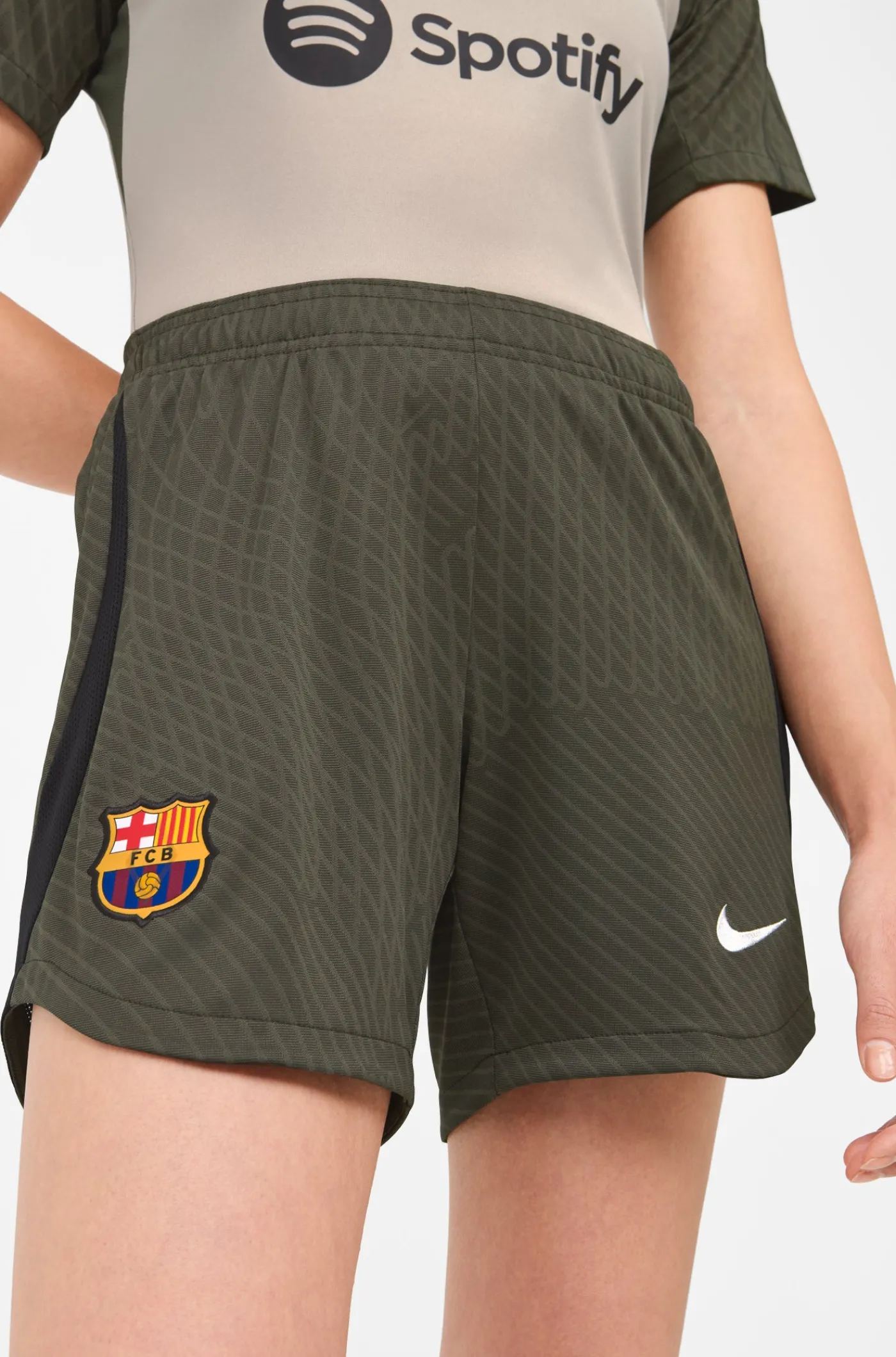 Kurze Trainingshose FC Barcelona 23/24 - Damen | FC Barcelona New
