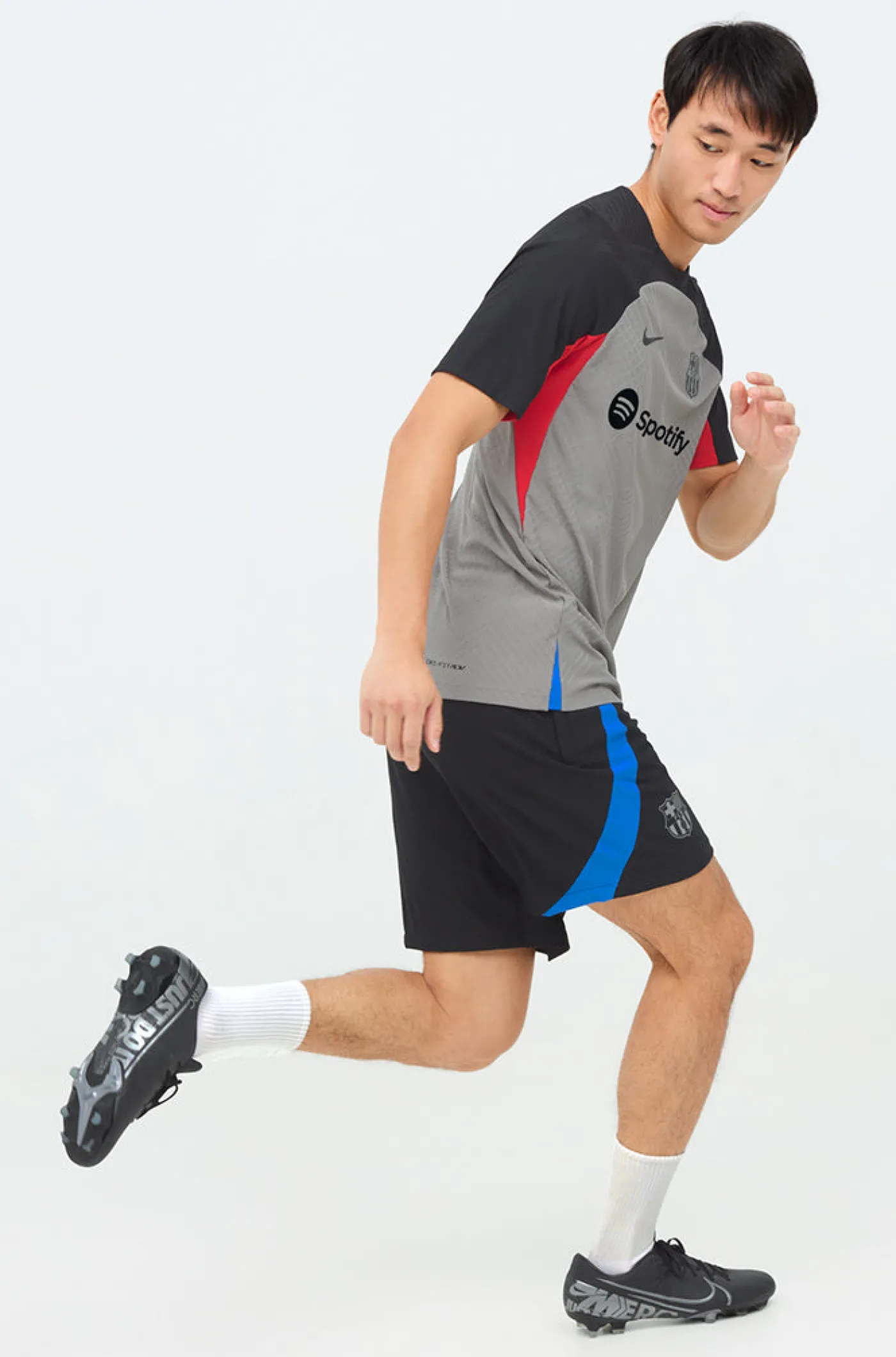 Kurze Trainingshose FC Barcelona - Player Edition | FC Barcelona Outlet