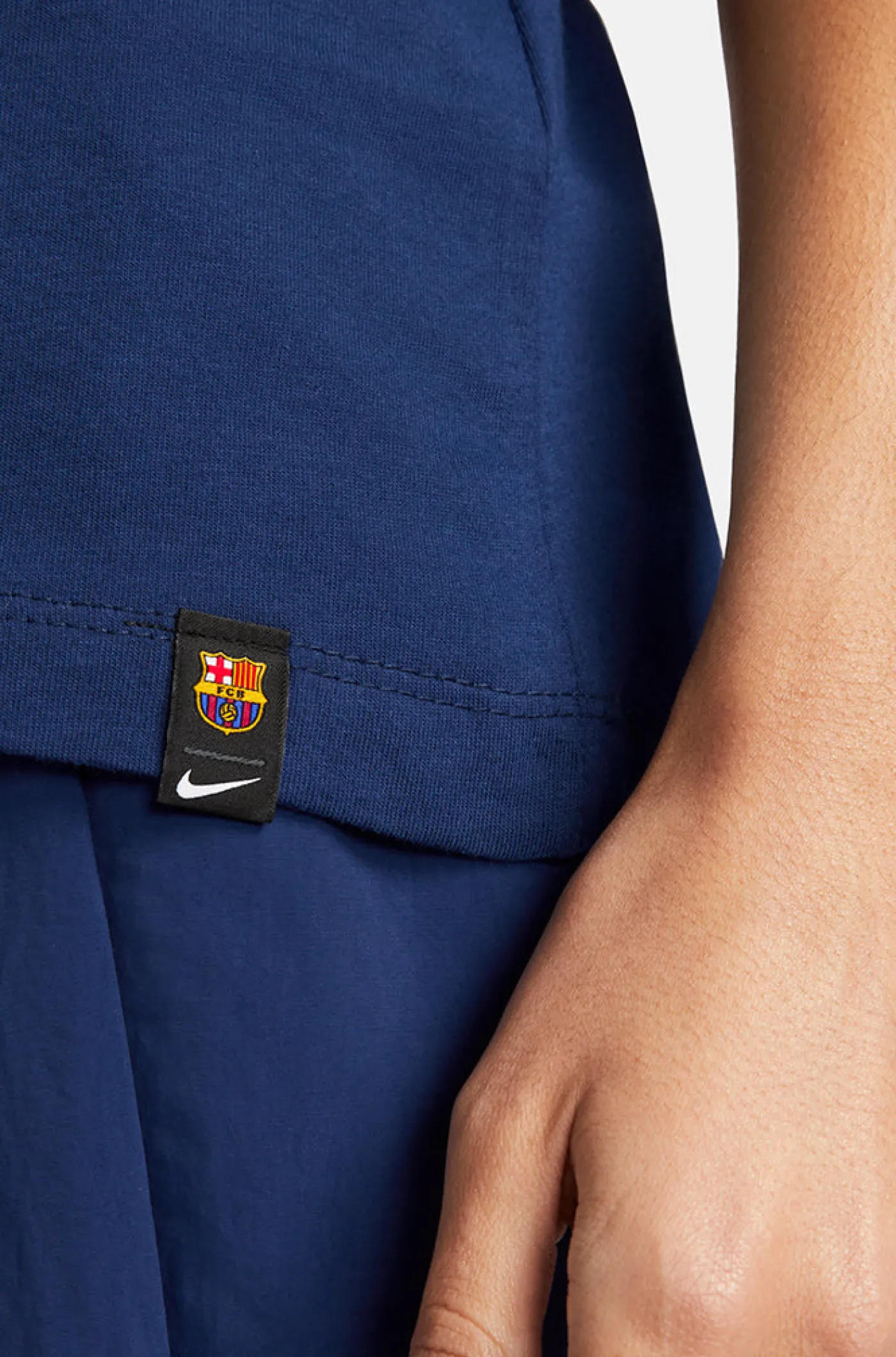 Marineblaues T-Shirt Barça Nike – Damen | FC Barcelona Discount