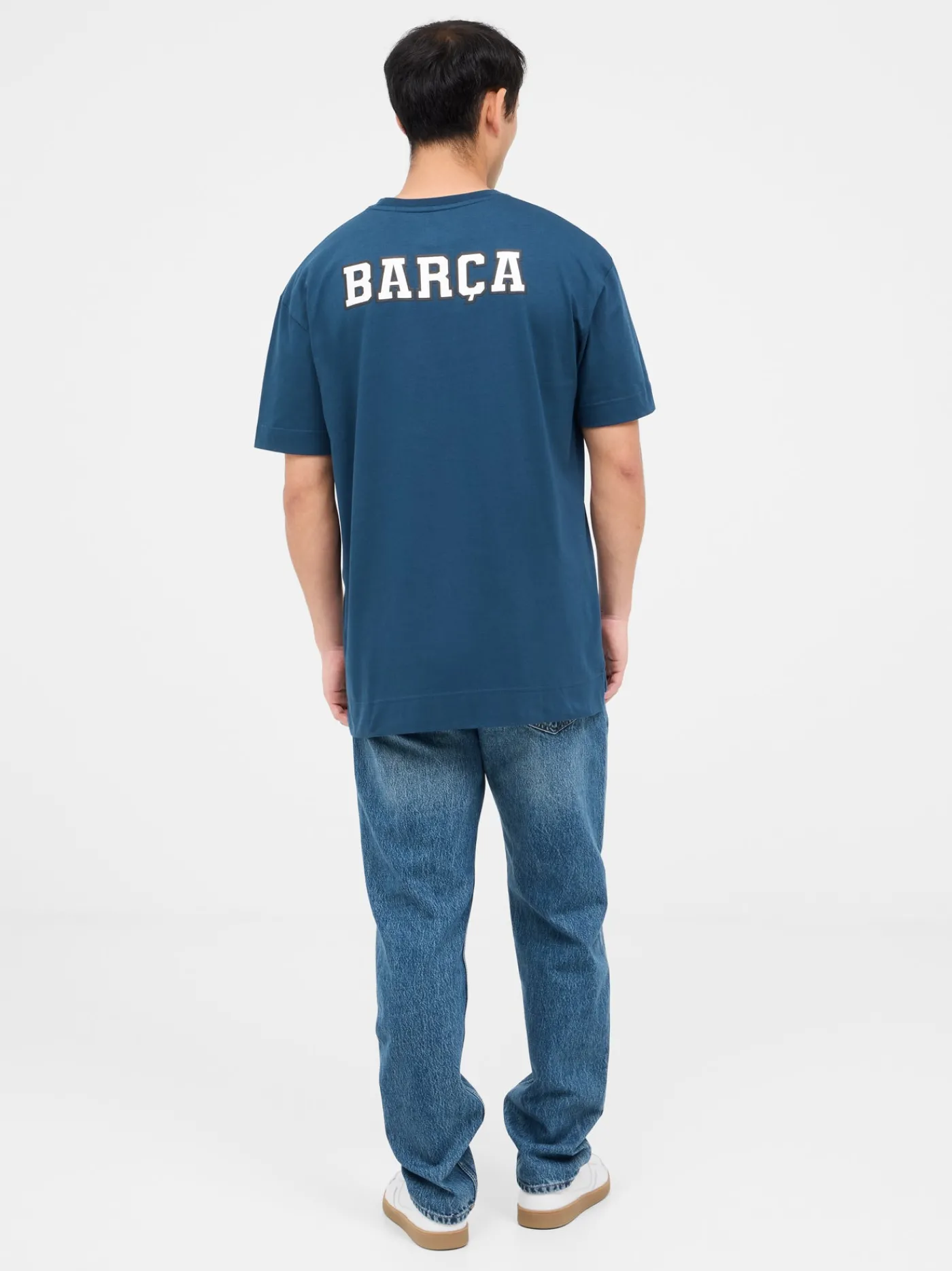 Marineblaues T-Shirt mit Barça-Wappen | FC Barcelona Fashion
